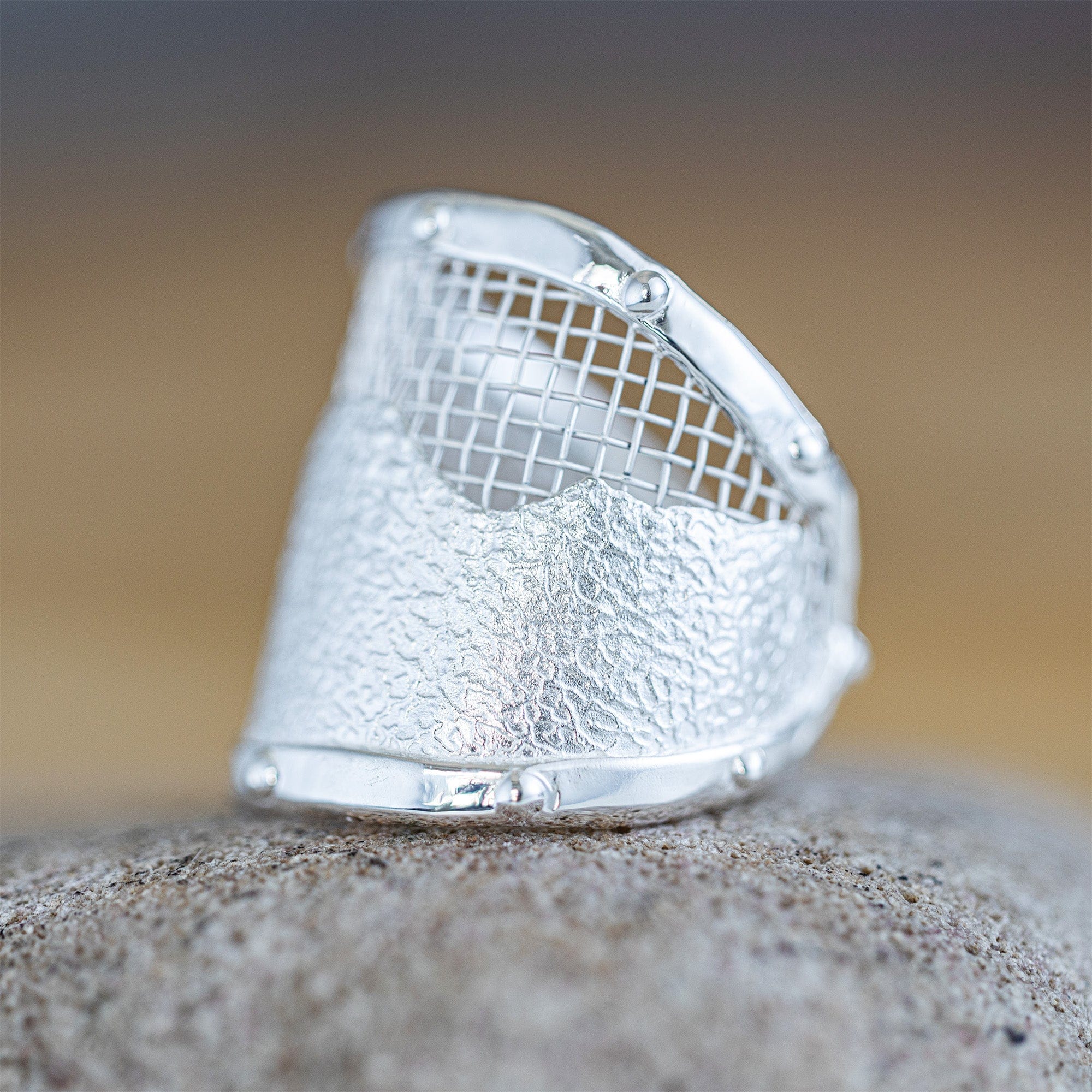 Pallium Urban Open Band Siliver Ring with Titanium Mesh