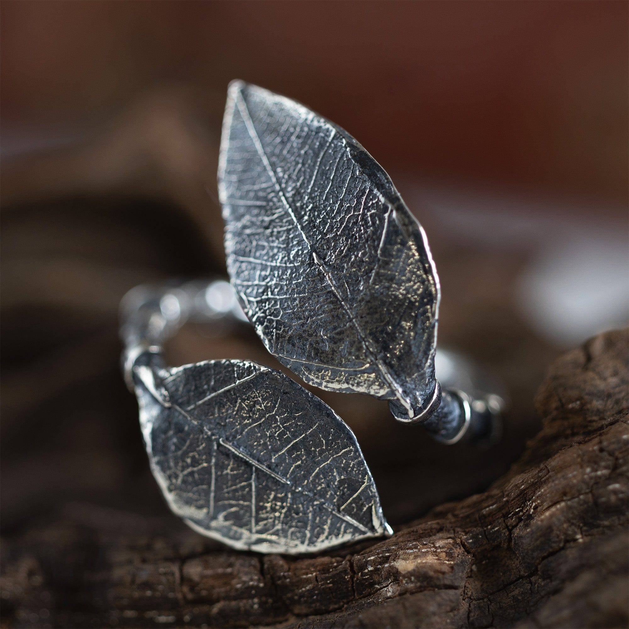 Petiole Oxidized Sterling Silver Ring with Dual Leaf Design